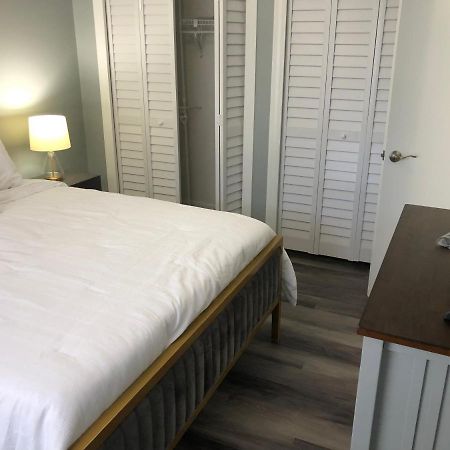 2 Bedrooms Vacation Home Tampa Ngoại thất bức ảnh